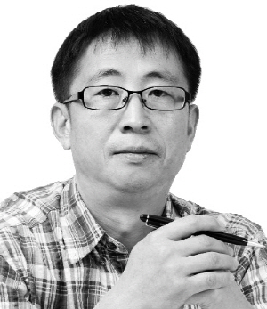 [칼럼] 과학산책 - 식물, 뭍에 오르다